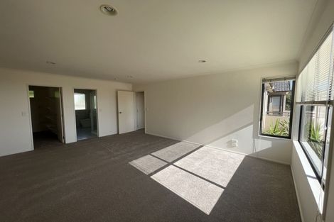 Photo of property in 66 Kate Sheppard Avenue, Torbay, Auckland, 0630