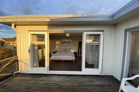 Photo of property in 124 Wairakei Road, Bryndwr, Christchurch, 8053