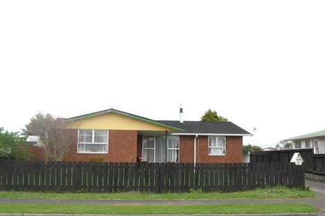 Photo of property in 37 Sole Avenue, Bell Block, New Plymouth, 4312