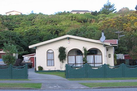 Photo of property in 198 Major Drive, Kelson, Lower Hutt, 5010