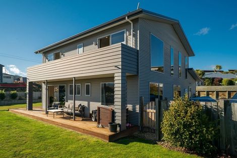 Photo of property in 187 Aubrey Road, Wanaka, 9305