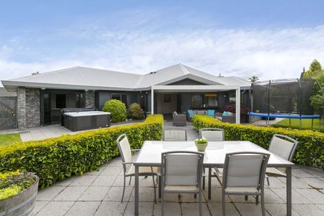 Photo of property in 5 Scott Drive, Nukuhau, Taupo, 3330