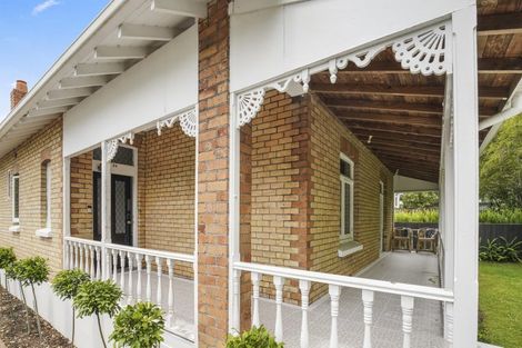 Photo of property in 26 Seabrook Avenue, New Lynn, Auckland, 0600