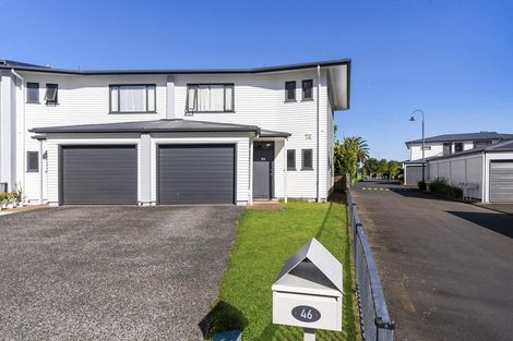Photo of property in 46/2 Armoy Drive, East Tamaki, Auckland, 2016