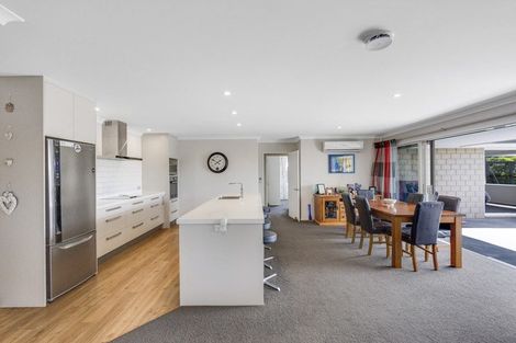 Photo of property in 11 Simms Lane, West Melton, 7618