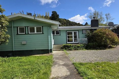 Photo of property in 40 Watt Street, Featherston, 5710