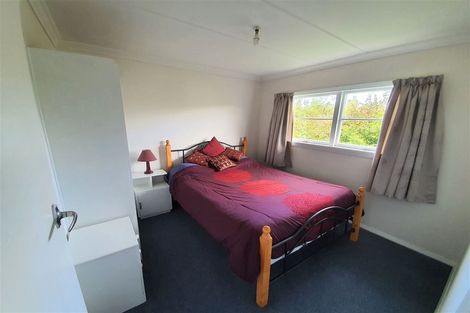 Photo of property in 37 Timaru Road, Waimate, 7924