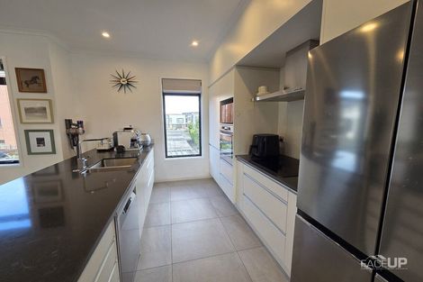 Photo of property in 83c Hobsonville Point Road, Hobsonville, Auckland, 0616