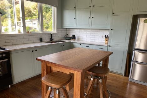 Photo of property in 102 Cleveland Terrace, Maitai, Nelson, 7010