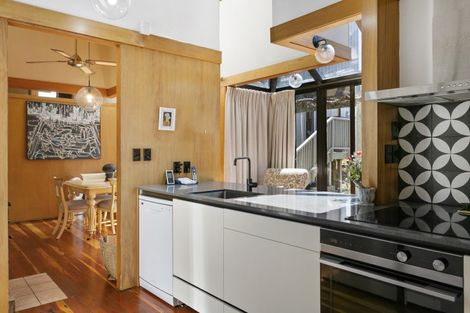 Photo of property in 114 Taupo View Road, Taupo, 3330