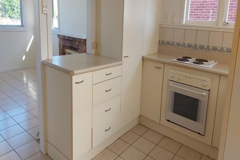 Photo of property in 185 Te Atatu Road, Te Atatu South, Auckland, 0610