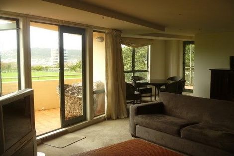 Photo of property in 11/80 Salamanca Road, Kelburn, Wellington, 6012