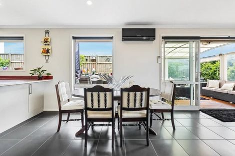 Photo of property in 41 Parkhaven Drive, Rosehill, Papakura, 2113