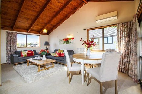 Photo of property in 56 Cockle Bay Road, Cockle Bay, Auckland, 2014