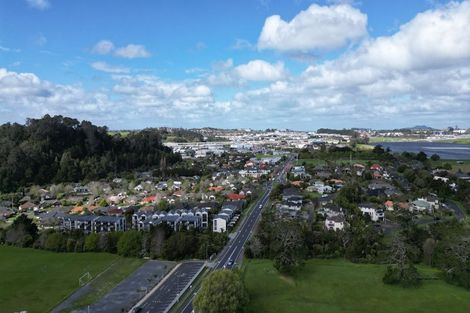 Photo of property in Verdant Lane, 3/269 Rosedale Road, Albany, Auckland, 0632