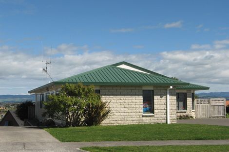 Photo of property in 17b Philomel Crest, Welcome Bay, Tauranga, 3112