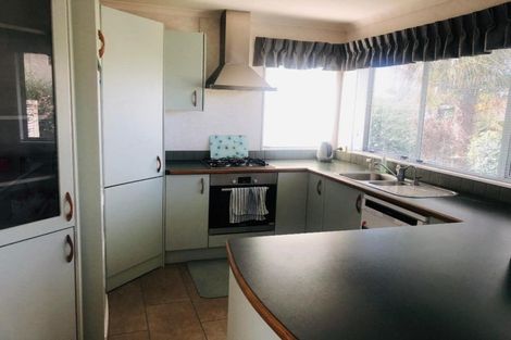 Photo of property in 3 Mews Place, Forest Lake, Hamilton, 3200