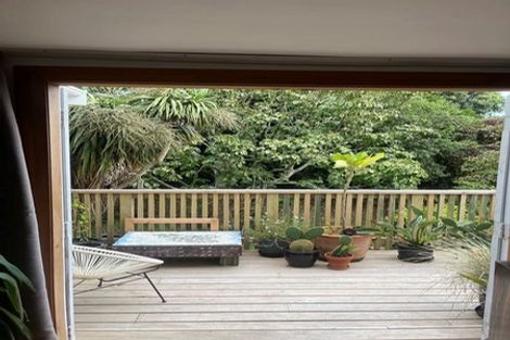 Photo of property in 136 Russell Terrace, Berhampore, Wellington, 6023