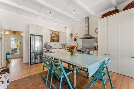 Photo of property in 331 Kaipara Flats Road, Warkworth, 0981