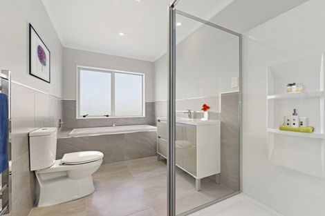 Photo of property in 4 Leggett Lane, Red Beach, 0932