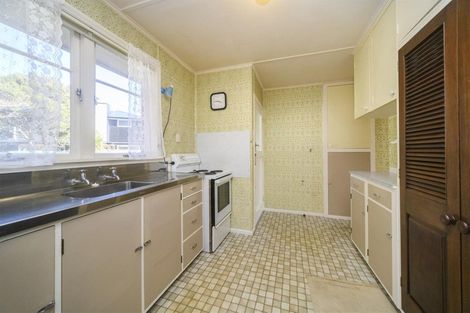 Photo of property in 5 Fairview Place, Feilding, 4702