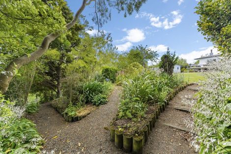 Photo of property in 118 Mangaone Road, Halcombe, Feilding, 4779