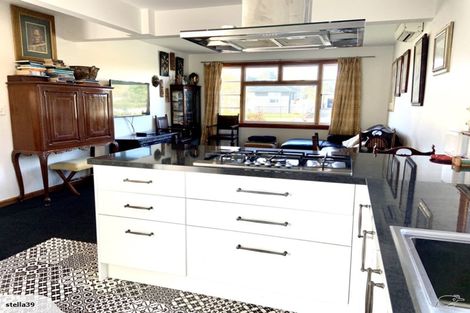 Photo of property in 104 Baker Street, New Brighton, Christchurch, 8083