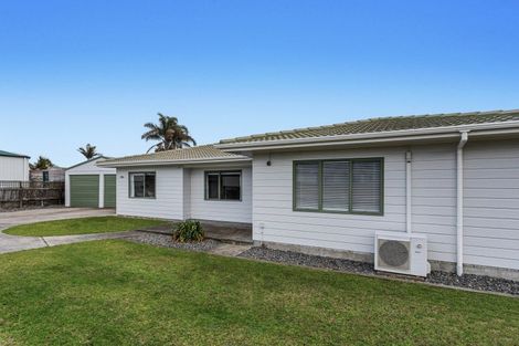Photo of property in 27 Ohiwa Parade, Ohope, 3121