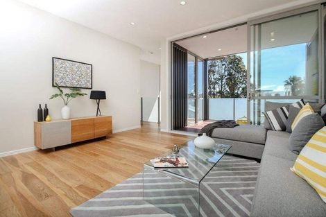 Photo of property in 40 Regent Street, Devonport, Auckland, 0624