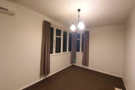 Photo of property in 106 Moorefield Road, Johnsonville, Wellington, 6037