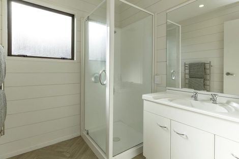 Photo of property in 1/12 Golders Place, Richmond Heights, Taupo, 3330