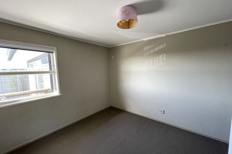 Photo of property in 33 Seon Place, Birkdale, Auckland, 0626