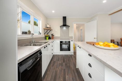 Photo of property in 12 Isobel Street, Fairy Springs, Rotorua, 3015