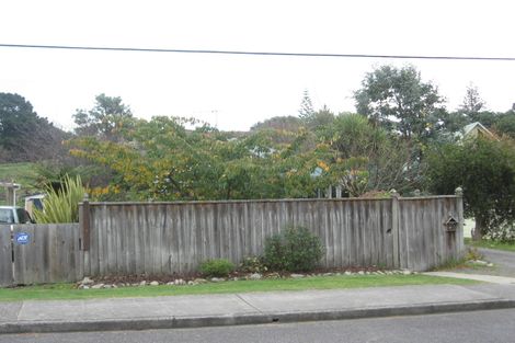 Photo of property in 68b Tennis Court Road, Raumati South, Paraparaumu, 5032