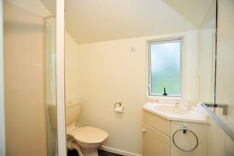 Photo of property in 2/4 Sheldon Street, Woolston, Christchurch, 8023