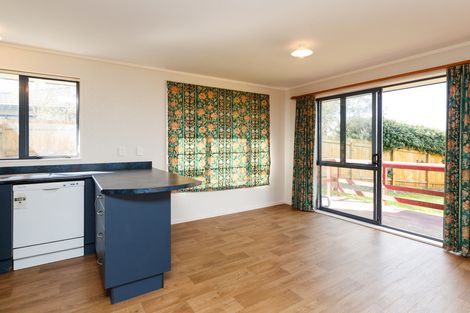 Photo of property in 77 Parnell Heights, Kelvin Grove, Palmerston North, 4414