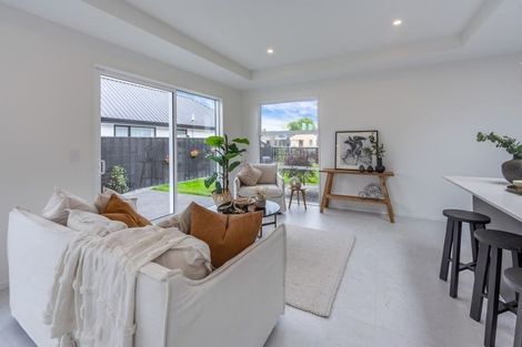 Photo of property in 23 Irvines Track, Halswell, Christchurch, 8025