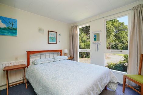 Photo of property in 30 Rakiura Parade, Otatara, Invercargill, 9879