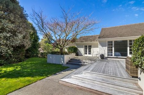 Photo of property in 11 Joyce Crescent, Ilam, Christchurch, 8041