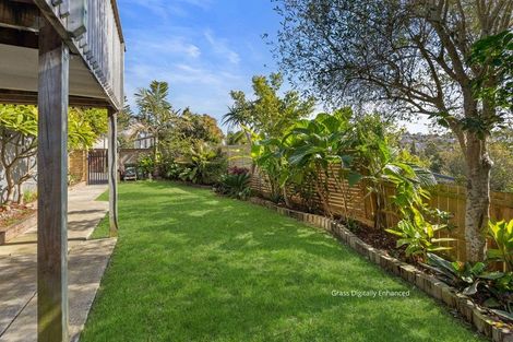 Photo of property in 1/26 Nor'east Drive, Northcross, Auckland, 0632
