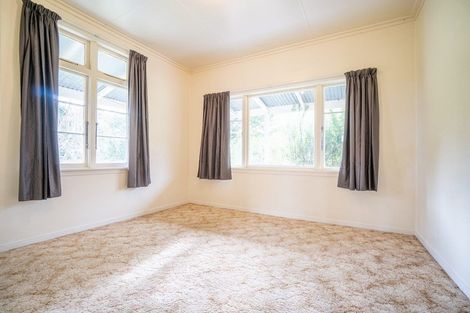 Photo of property in 102 Stewart Road, Awahuri, Palmerston North, 4479