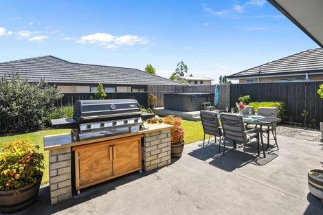 Photo of property in 10 Carmello Grove, Richmond, 7020