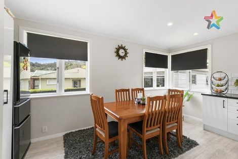 Photo of property in 113 Stokes Valley Road, Stokes Valley, Lower Hutt, 5019