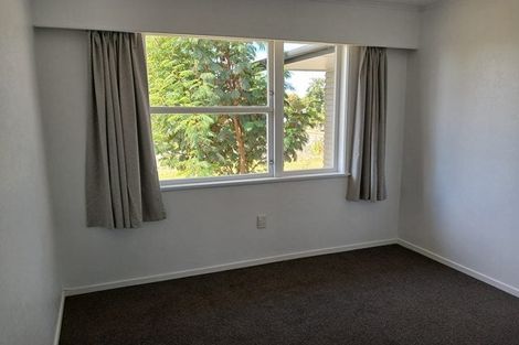 Photo of property in 16 Karamea Crescent, Kelvin Grove, Palmerston North, 4414