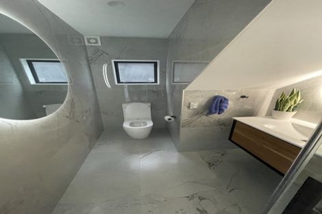 Photo of property in 4 Halyard Place, Te Atatu Peninsula, Auckland, 0610