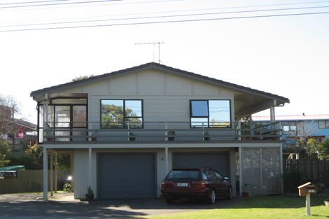 Photo of property in 127 Harbour Road, Ohope, 3121