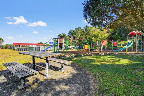 Photo of property in 10 Alpha Avenue, Coastlands, Whakatane, 3120