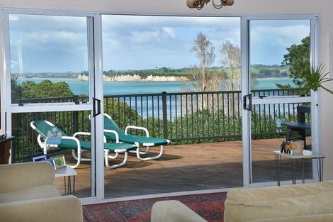 Photo of property in 2 Arkles Drive, Arkles Bay, Whangaparaoa, 0930