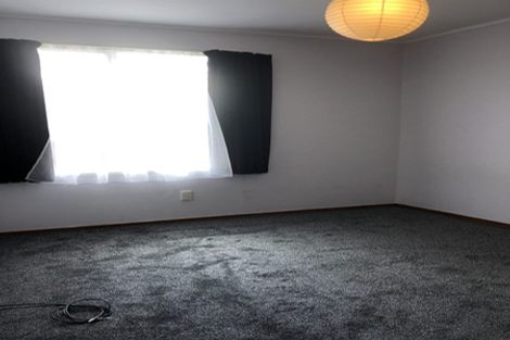 Photo of property in 18 Anich Road, Massey, Auckland, 0614