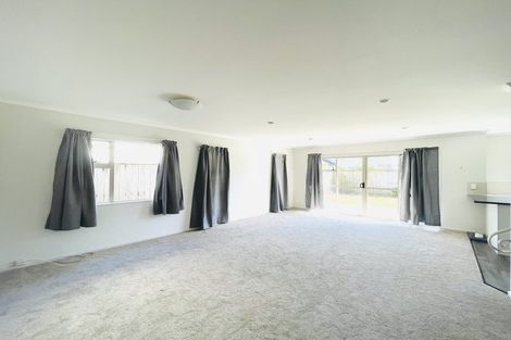 Photo of property in 3 Dione Place, Flat Bush, Auckland, 2016